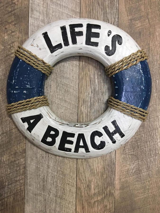 Ken'S Beachfront Cafe & Lodge, Bl2, Oceanfront And Free Canoe Rental Onna Bagian luar foto